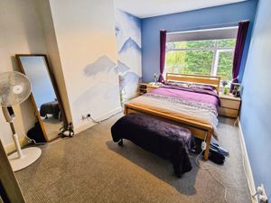 Bedroom 1- click for photo gallery